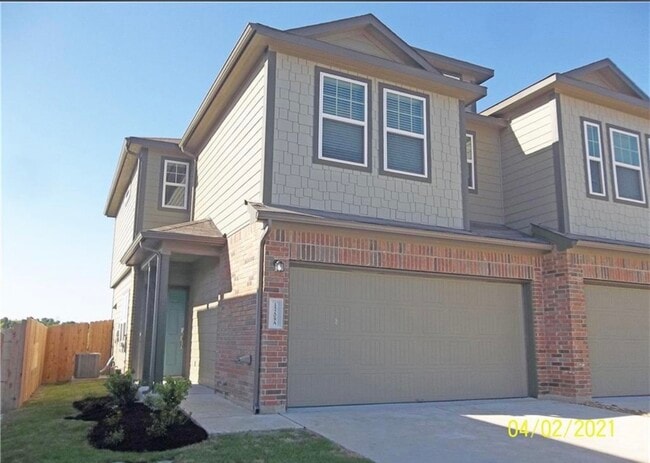 Building Photo - 15209 Spruce Frost Cv