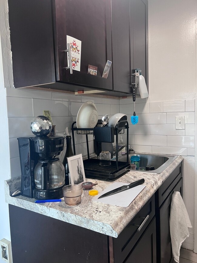 Photo - 67 Medway St Unit 6