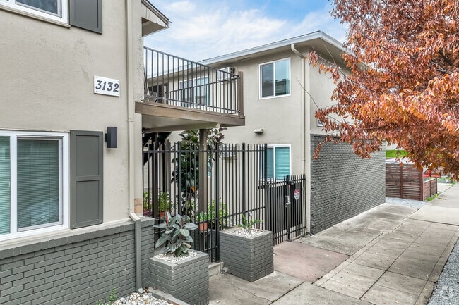 Entrance - The Canopy