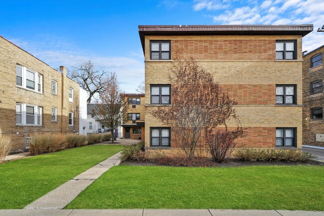 Photo - 309 Sherman Ave Condo Unit 2A