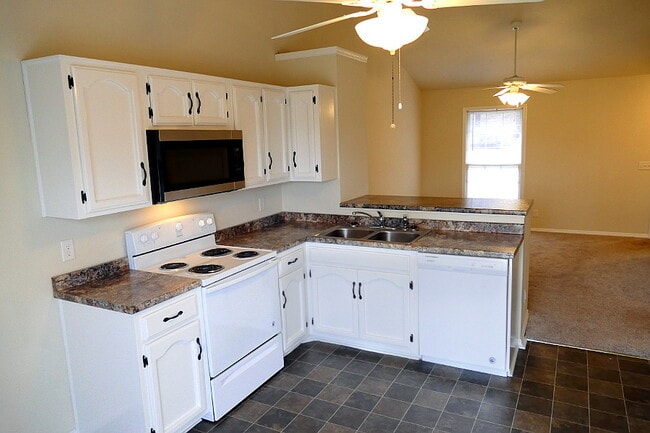 Photo - 1015 Walton Ln Unit A6