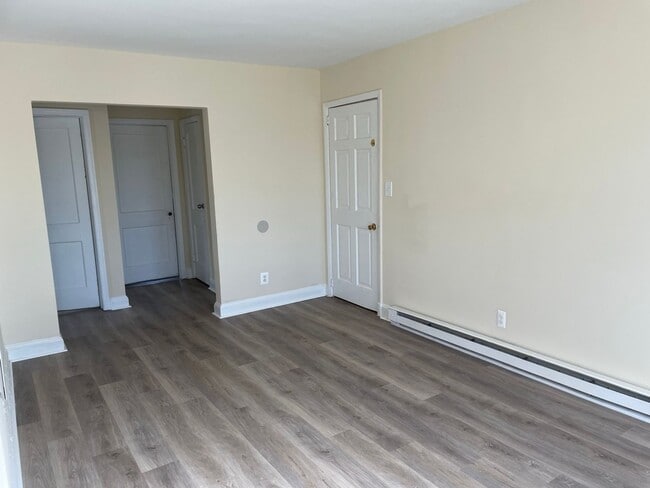 Photo - 910 E Patapsco Ave Unidad 910 E. Patapsco Ave. #B