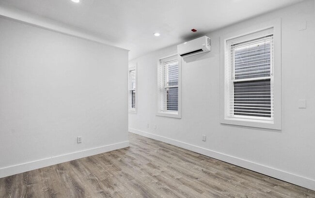 Photo - Gorgeous 2-Bed/2-Bath Apartment with Private Backyard! Available NOW! Unit 1R