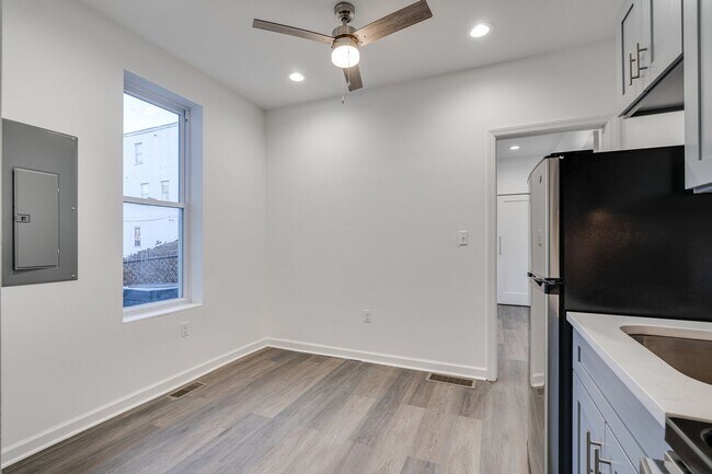 4216 Westminster Ave Unit 2