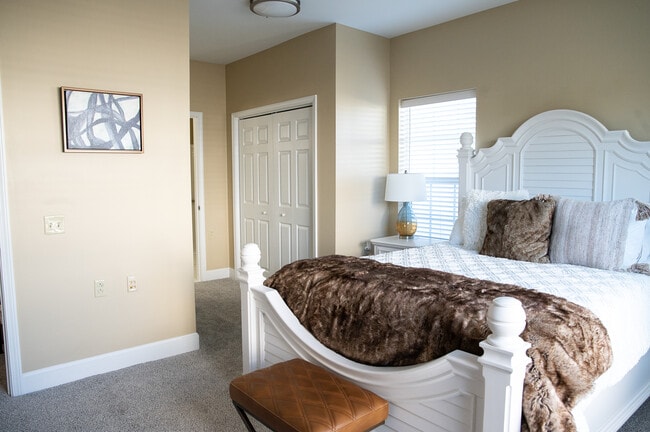 Bedroom - The Cottages at Ashton Grove