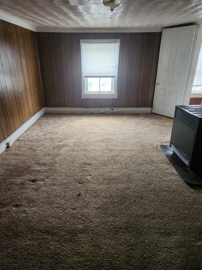 800.5 Virginia Ave Unit 1