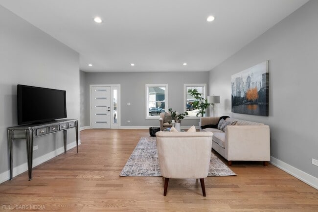 4019 Faith Ln