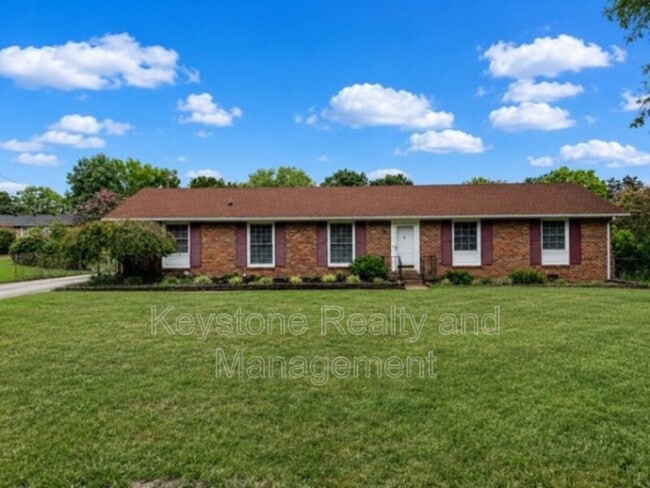 Building Photo - 2111 Fleming Rd