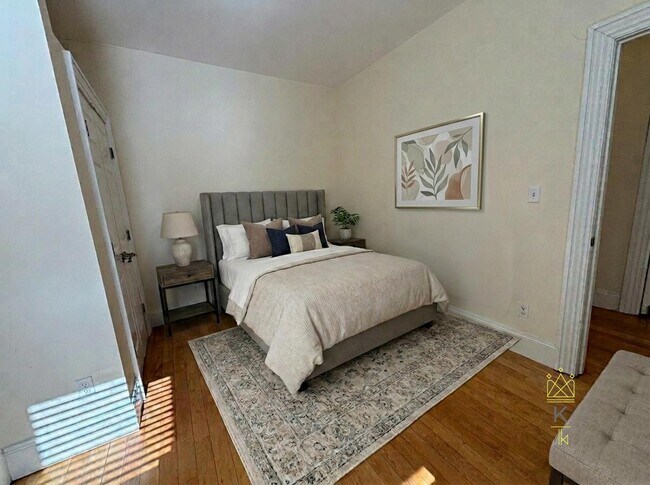 Photo - 672 Washington St Unit 4