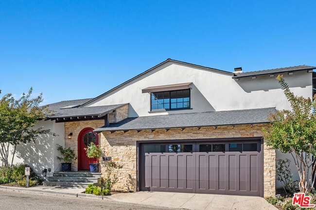 Photo - 2444 Carman Crest Dr