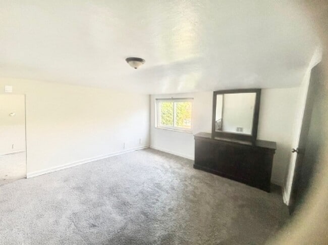 Photo - 2 bed/1 bath townhome 15221