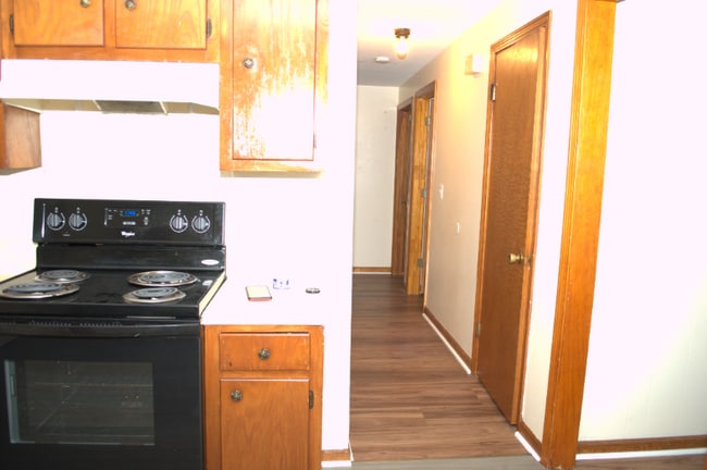 Photo - 12 Maple Ave Unit #2