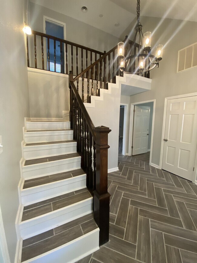 Photo - 2809 S 59th St