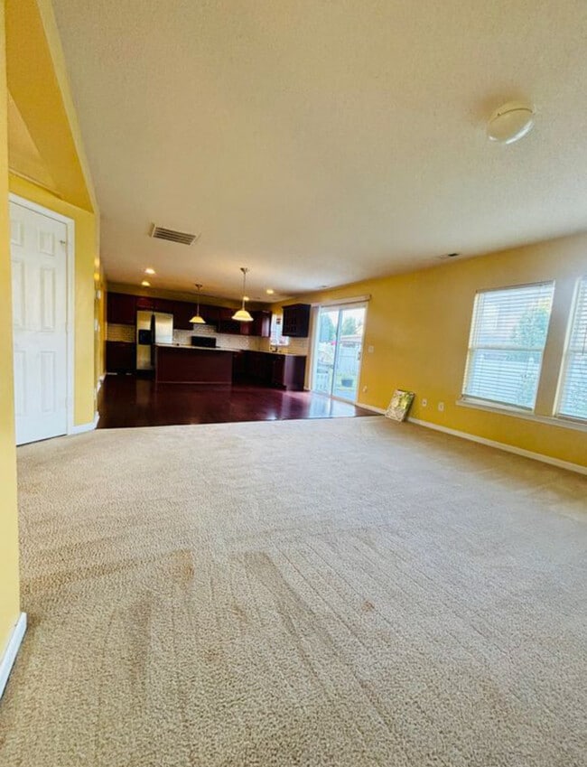 Photo - Spacious 4-Bedroom Home with Expansive Lof...