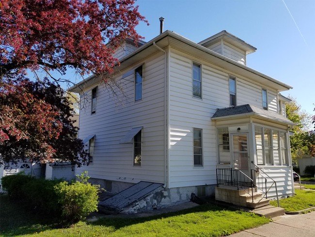 Photo - 2121 Walnut St Casa