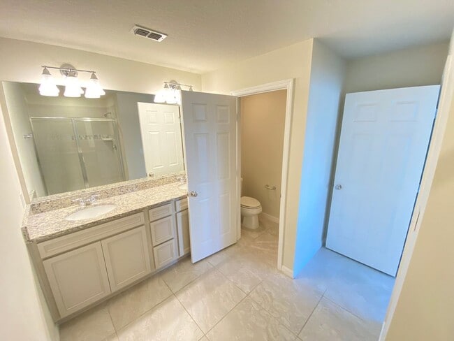 Photo - 3912 Plainview Dr