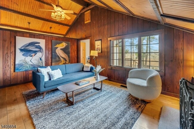 Photo - 7 Hillside Rd