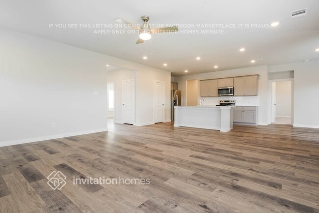 Photo - 430 Amberville Dr