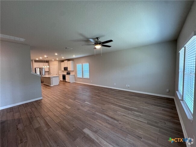 Building Photo - 1280 Ella Xing Rental