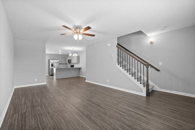 Photo - 2 Bedroom 2 1/2 Bath Pet Friendly Condo For Rent!