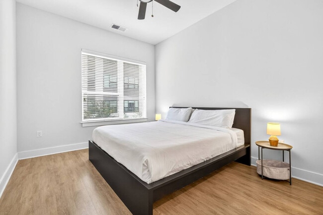 Photo - 1001 N Himes Ave Unidad ID1312614P