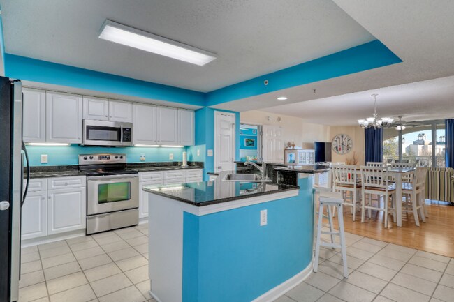 Photo - 2151 Bridge View Ct Unit 3-302A