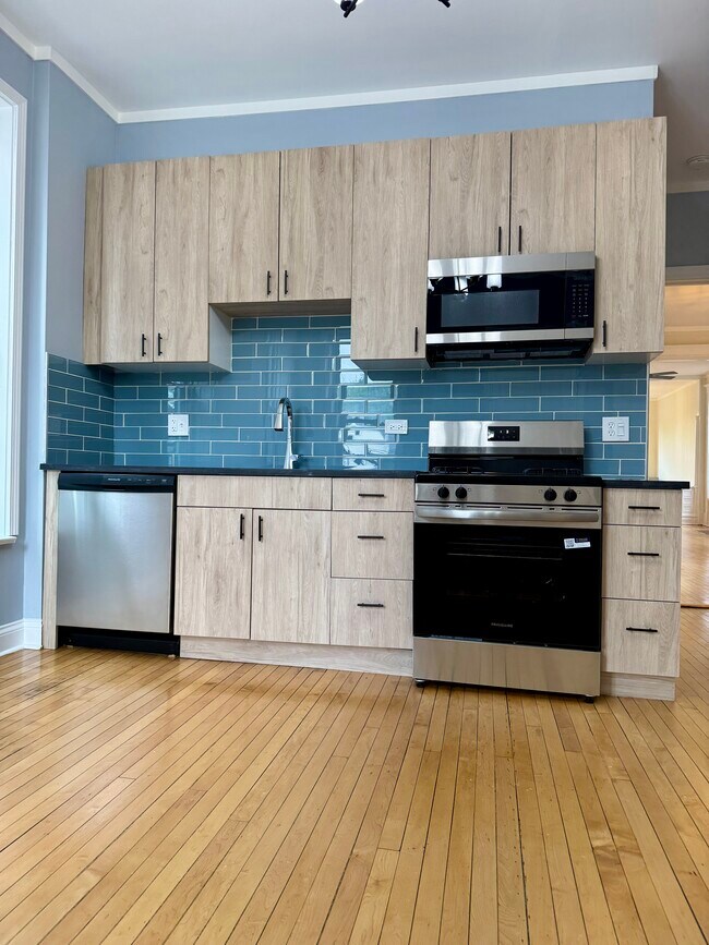 Photo - 1844 W Grace St Unit 1