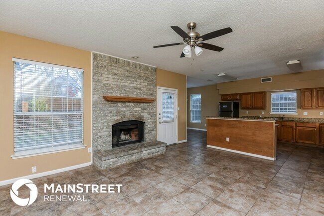 Photo - 2208 Havenwood Dr