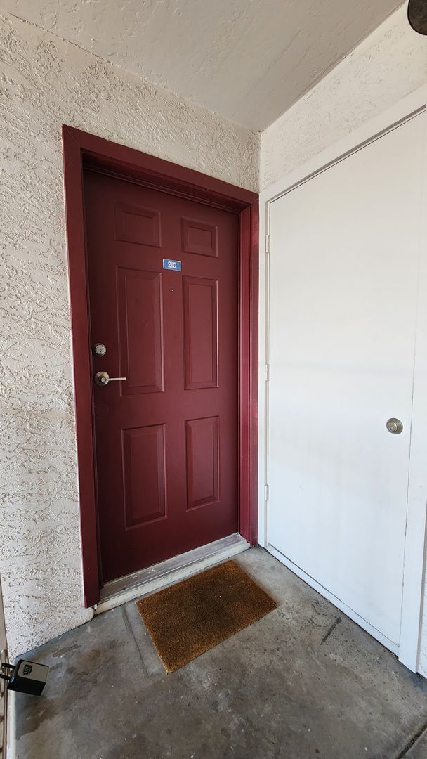 Photo - Fantastic condo near ASU! Unidad 210