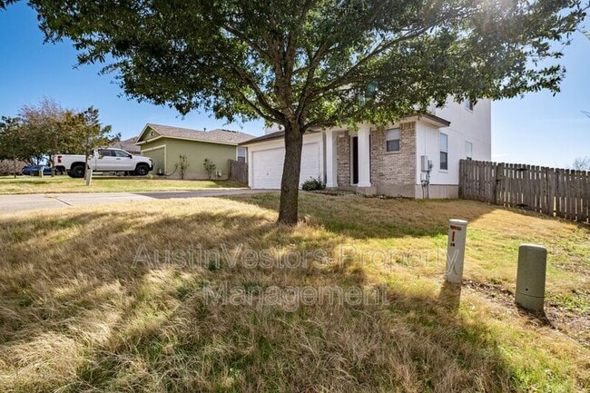 Photo - 104 Pond Way