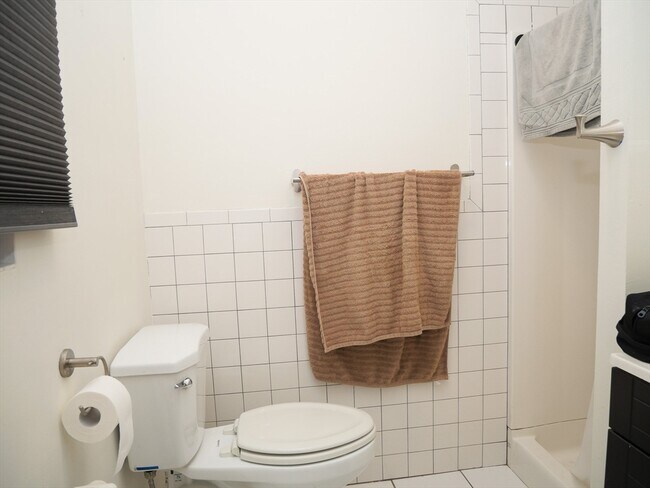 Photo - 259 W Newton St Unit 1