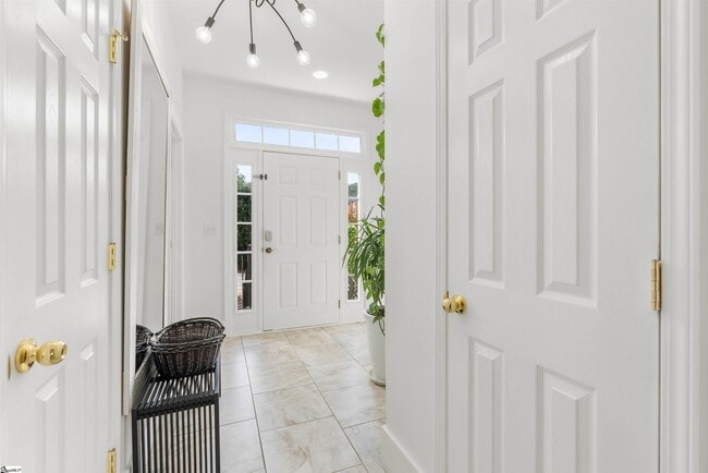 Photo - 154 S Lake Emory Dr