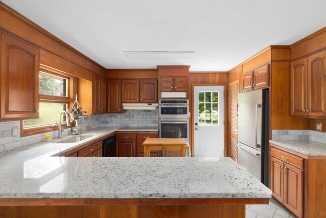 Photo - 2209 King College Rd