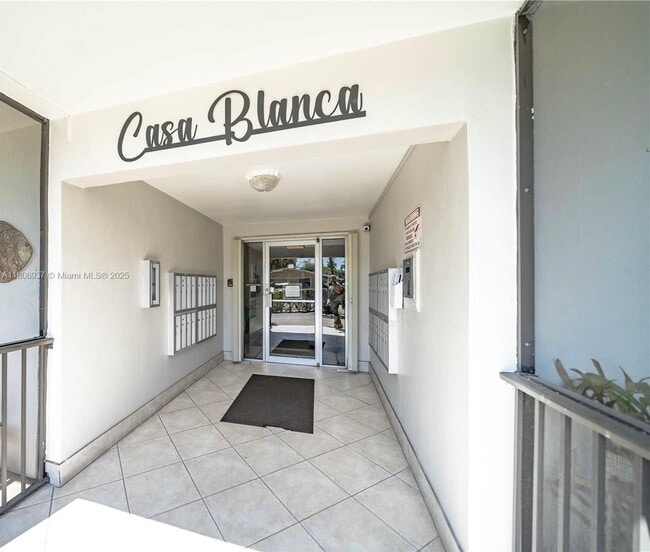 Photo - 701 NE 1st Ct Condo Unit 303