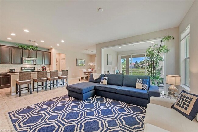 Photo - 28000 Quiet Water Way