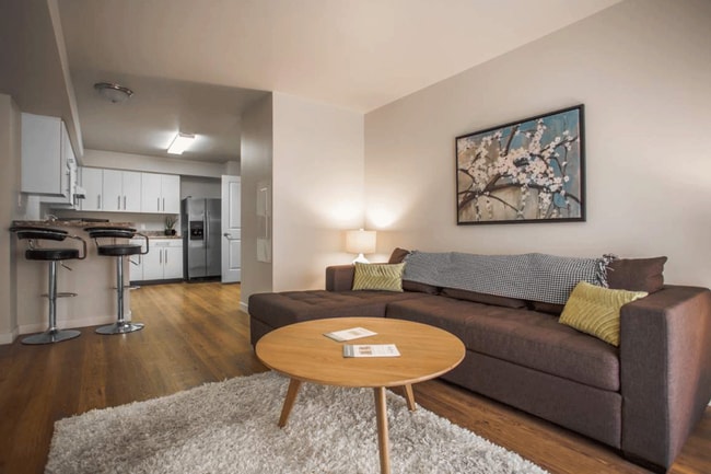 Photo - Madison Apartments