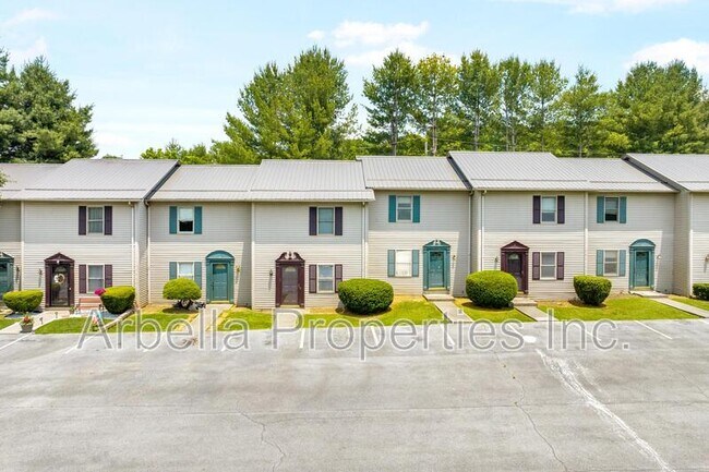 Photo - 2637 Highway 11 W Unit Apt 6