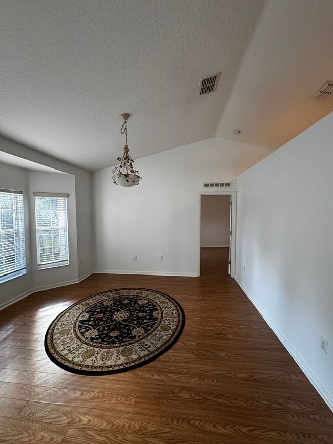 Photo - Spacious 4BR/2BA Home – Screened Lanai, Co...