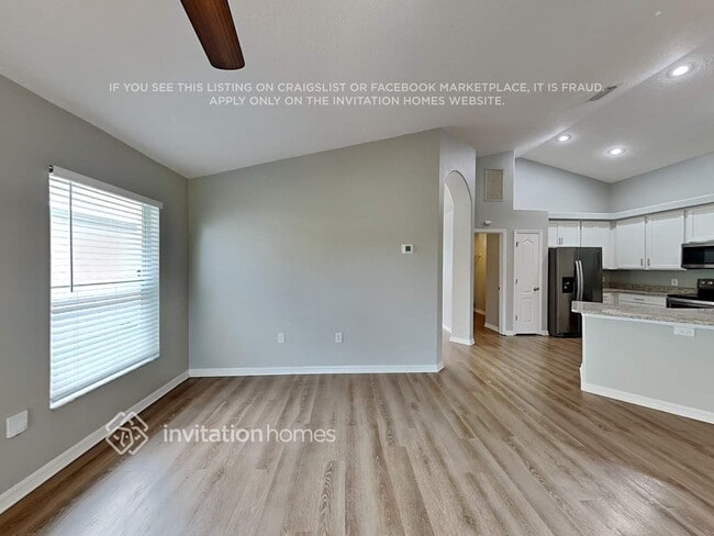 4966 Worthington Cir