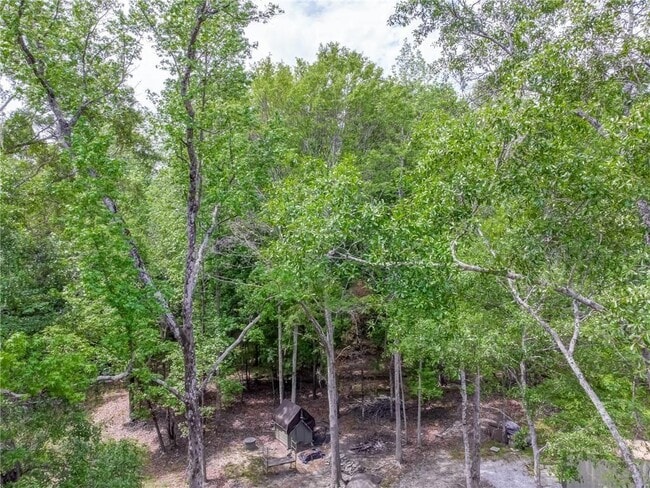 Photo - 5455 Brockton Rd