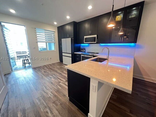 101 NW 64th Way