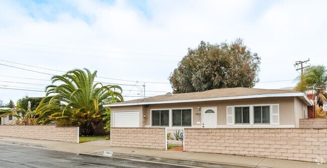 Building Photo - 1831 259th St Rental