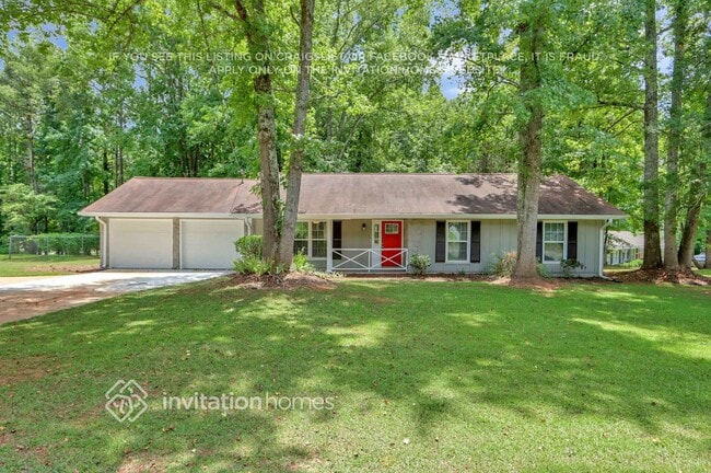 Building Photo - 921 Dawn Ct SE