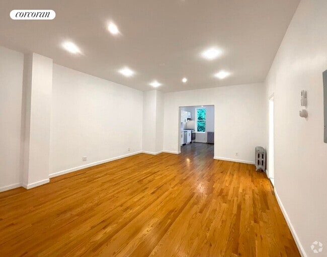 Building Photo - 185 S 2nd St Rental