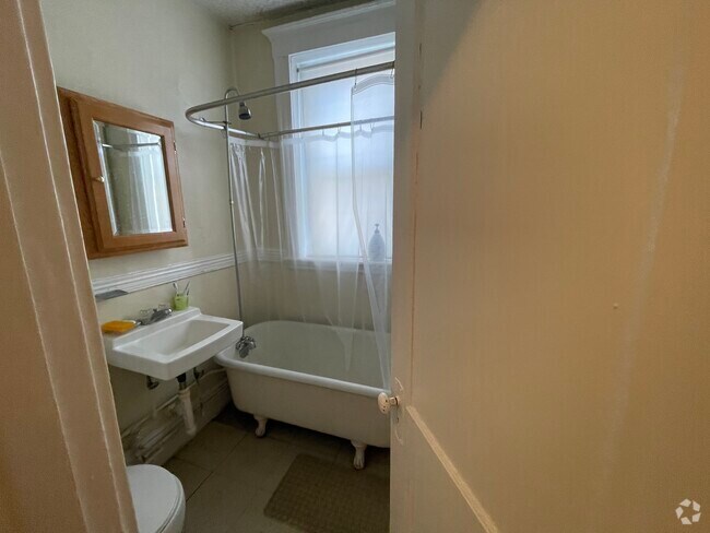 Building Photo - 166 Kelton St Unit 36 Rental