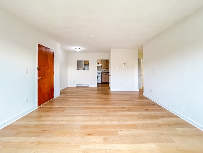 Photo - 11 Hodges Ave Unit 1