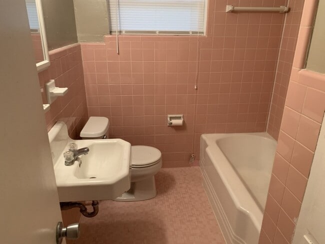 Photo - 630 Stiles Ave