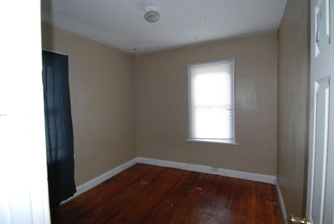 Photo - 2 bedroom Home in the Heart of Forest Lake — $1,400/Month
