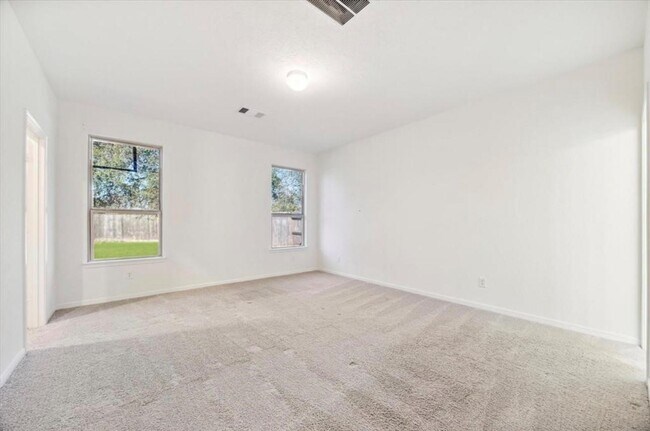 Photo - 6546 White Tail Ct
