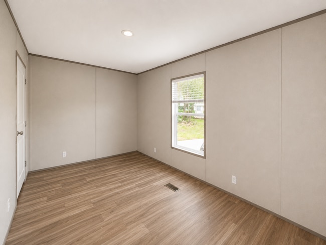 Photo - 16800 Jessica Rd